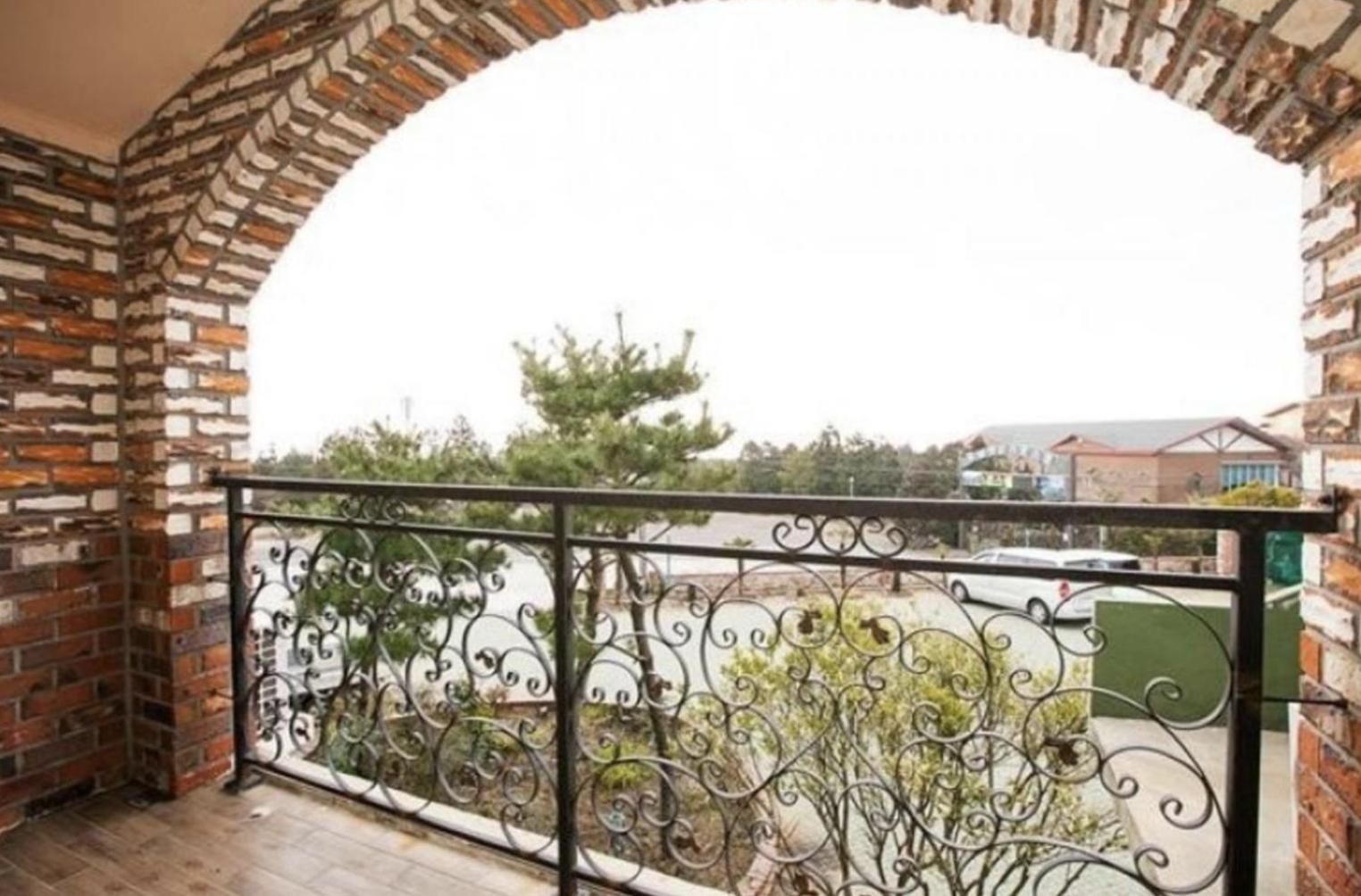 Jeju Ts Youth Hostel & Resort Szogüpho Kültér fotó