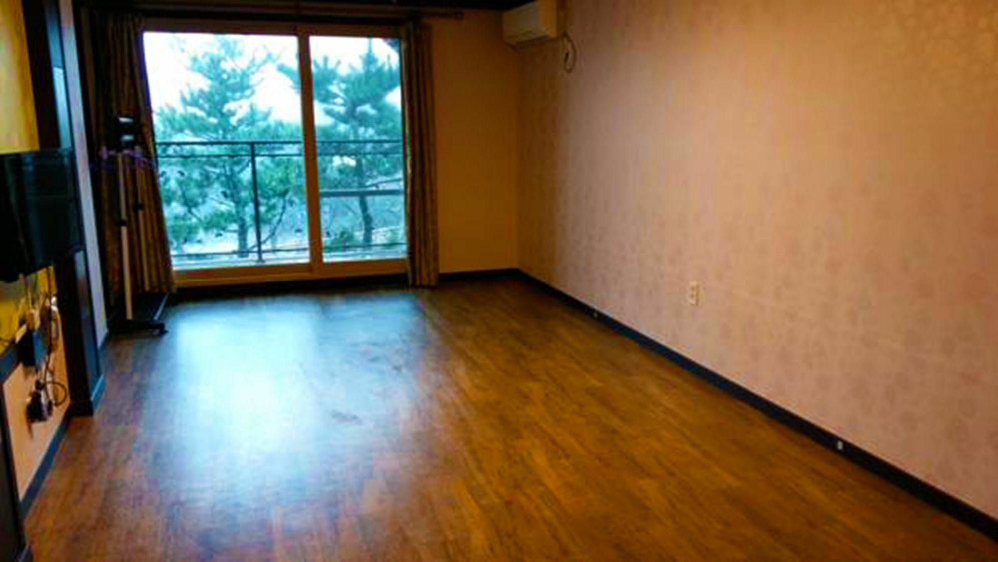Jeju Ts Youth Hostel & Resort Szogüpho Kültér fotó